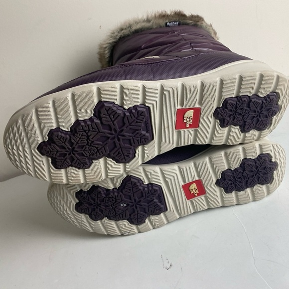 The North Face Womens Bootie Nuptse Faux size 9 - Picture 6 of 6